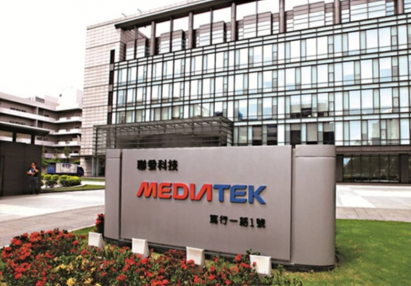 研究晶片15年，一年花任正非4億，何庭波&OpenCurlyDoubleQuote;備胎&rdquo;轉正後一騎絕塵