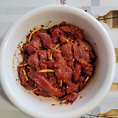 我家做手撕風乾豬肉乾就用這個方法,解饞又營養 我家做手撕風乾豬肉乾就用這個方法,解饞又營養