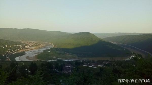 探訪三國古戰場,雨中登牛頭山,觀天下第一山水太極 探訪三國古戰場,雨中登牛頭山,觀天下第一山水太極