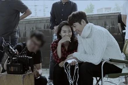 低調的明星情侶，細水長流，來日方長，有人忙裡偷閒有人生死與共