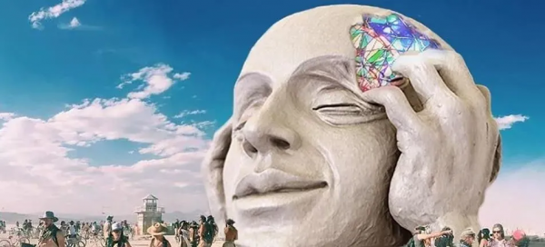 火人節，何以成為黑石沙漠裡的魔性圖騰？