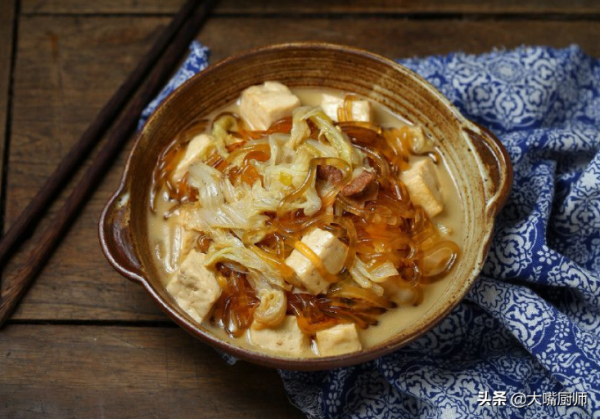 豆腐最怕直接煎,難怪賣相差!學會一招,不碎不粘鍋,越燉越入味 豆腐最怕直接煎,難怪賣相差!學會一招,不碎不粘鍋,越燉越入味