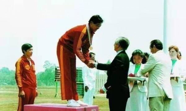 中國當年為何退出奧委會？薩馬蘭奇為我國申奧成功有何貢獻？