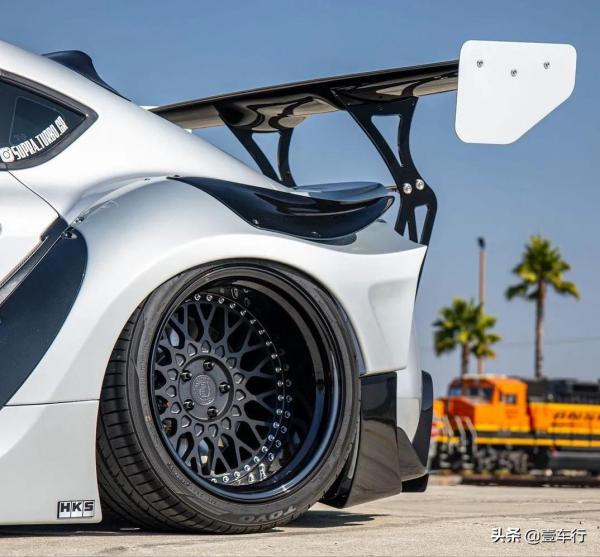 全套HKS寬體+獨特剪刀門,最帥的豐田GR Supra考慮一下? 全套HKS寬體+獨特剪刀門,最帥的豐田GR Supra考慮一下?