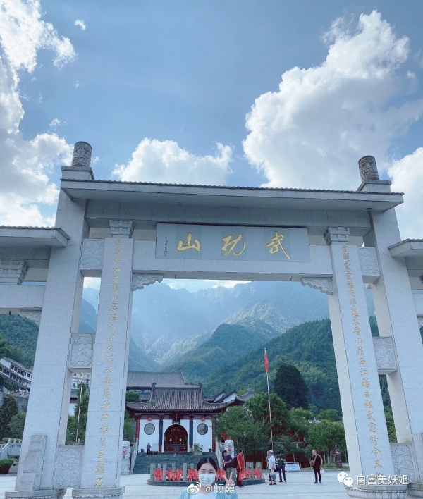 被相機拍出來的“水鬼”,“釜山行”,一秒破防 被相機拍出來的“水鬼”,“釜山行”,一秒破防