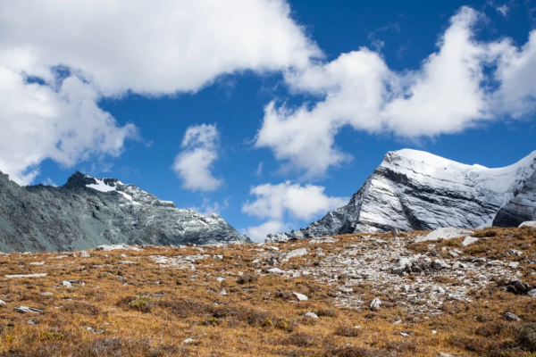 川西環線之旅 - 稻城三神山，世界級的雪山