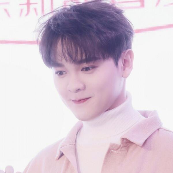 內娛“姨”化的男星巔峰PK,誰成了真正的大媽,誰讓人直接噴飯? 內娛“姨”化的男星巔峰PK,誰成了真正的大媽,誰讓人直接噴飯?