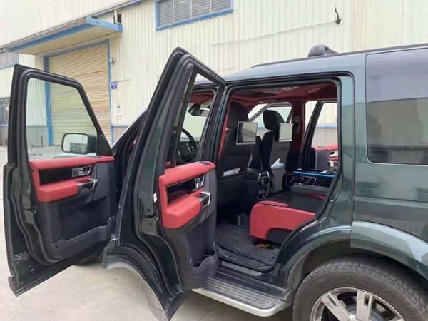 路虎發現4高配六座版中排航椅可調節 路虎發現4高配六座版中排航椅可調節