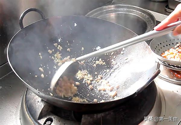 醬潑豆腐好不好吃關鍵在於醬汁,廚師長分享飯店配方,香辣鮮嫩 醬潑豆腐好不好吃關鍵在於醬汁,廚師長分享飯店配方,香辣鮮嫩