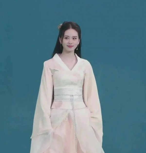 10年前舊照曝光，劉詩詩的古裝就沒輸過