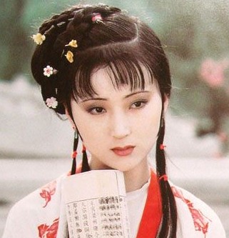 一桌酒席，李紈，探春，寶釵和黛玉等人的管家本領高下立見