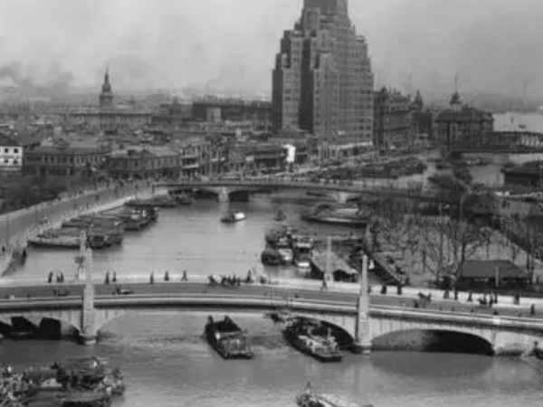 女叛徒隨老蔣敗退臺灣,1981年回國探親,故人一句話讓她啞口無言 女叛徒隨老蔣敗退臺灣,1981年回國探親,故人一句話讓她啞口無言