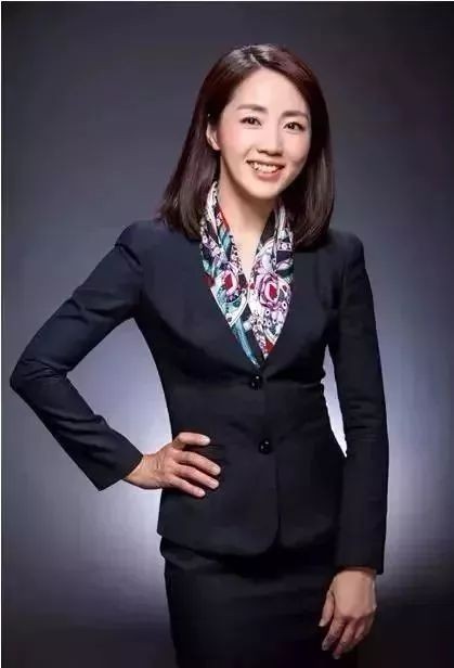 “天氣預報”楊丹:40歲高齡產子,主持26年容貌還宛如少女 “天氣預報”楊丹:40歲高齡產子,主持26年容貌還宛如少女