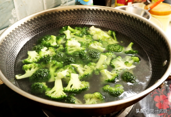 除夕給家人安排這6道吉祥年夜飯，好吃又好做，全家誇你手藝好