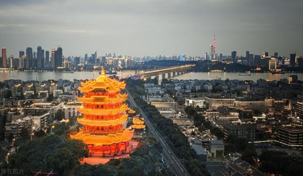 成都大學，重慶大學，武漢大學，中西部三大城市的大學，誰第一？