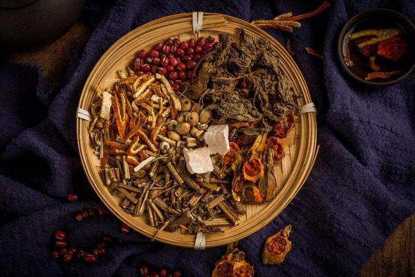 胃痛反覆發作，分型論治事半功倍，中醫辯證方法值得借鑑