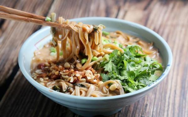 河南人最愛吃的7種麵條，每天換1種，一週7天不重樣，你愛吃哪種