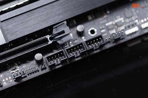 ProArt X570 CREATOR WIFI主機板評測：帶雷電介面的AMD創作者之選