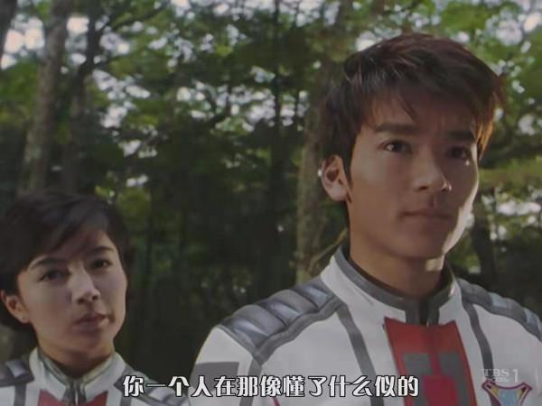 迪迦奧特曼:一代人的回憶,消失在熊孩子的“導彈”下 迪迦奧特曼:一代人的回憶,消失在熊孩子的“導彈”下