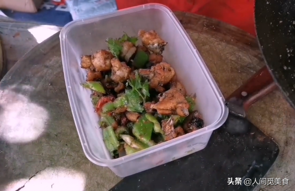 山東這位大爺太任性，17年來只做2道菜，藏得深來吃的全是回頭客