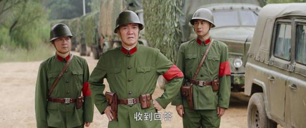 《王牌部隊》獲央媒點贊，老中青三代軍旅硬漢齊聚，個個威武霸氣