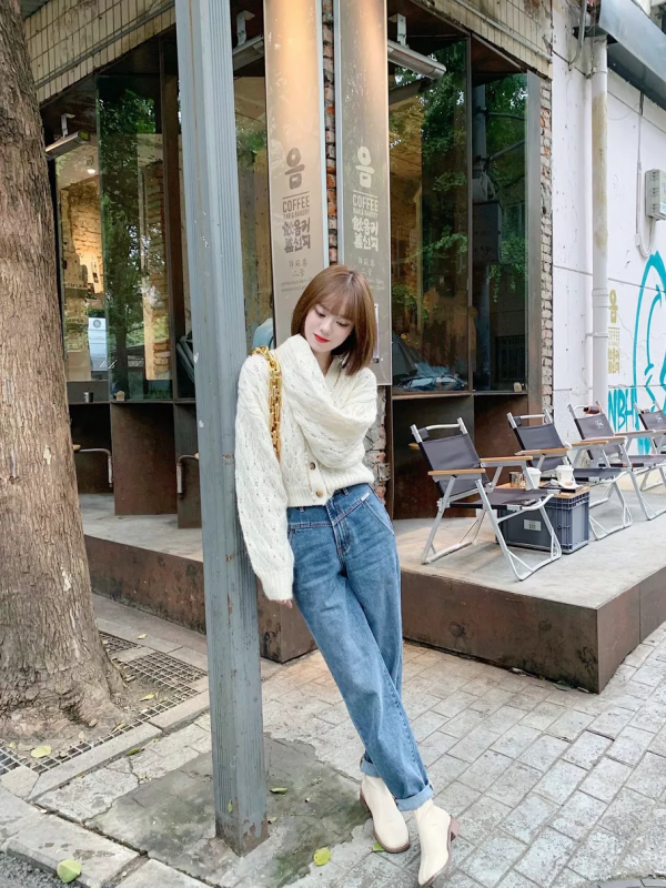 還在穿“打底褲”嗎?現在流行這麼穿,保暖又顯瘦 還在穿“打底褲”嗎?現在流行這麼穿,保暖又顯瘦