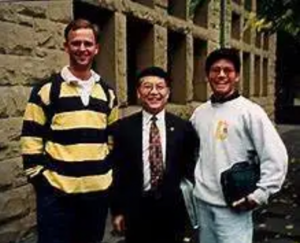 華裔科學家受盡屈辱終當上名校校長,只因是個“中國佬”而遭暗殺 華裔科學家受盡屈辱終當上名校校長,只因是個“中國佬”而遭暗殺