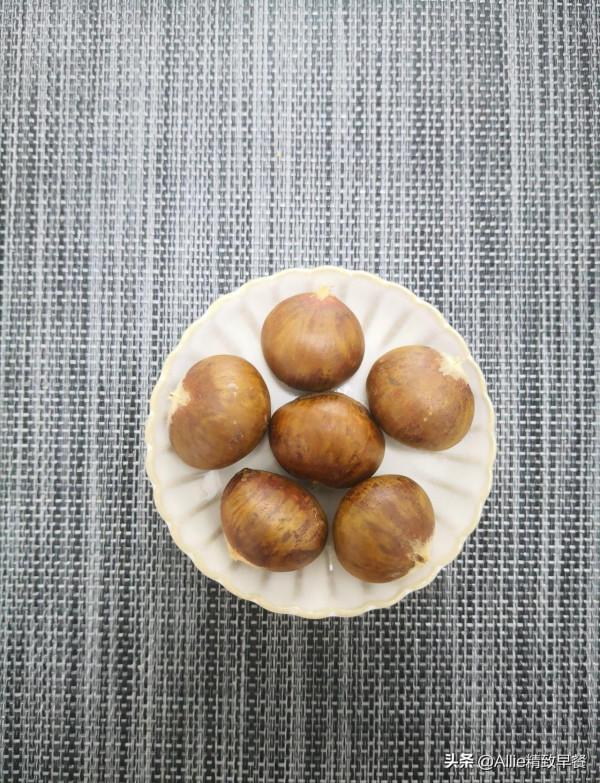 雞胸肉再出新美食，用自制麵包糠做無油版雞米花，外酥裡嫩，真香