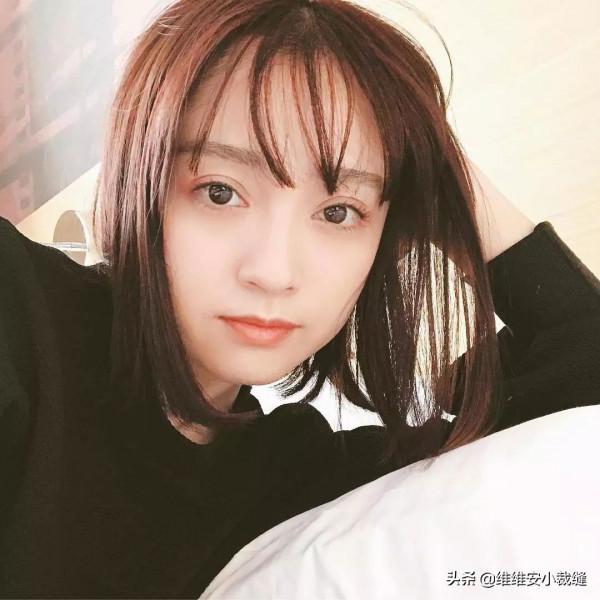 40歲憑最強童顏登上熱搜，雪膚美肌離不開她堅持塗芝麻油的小秘訣