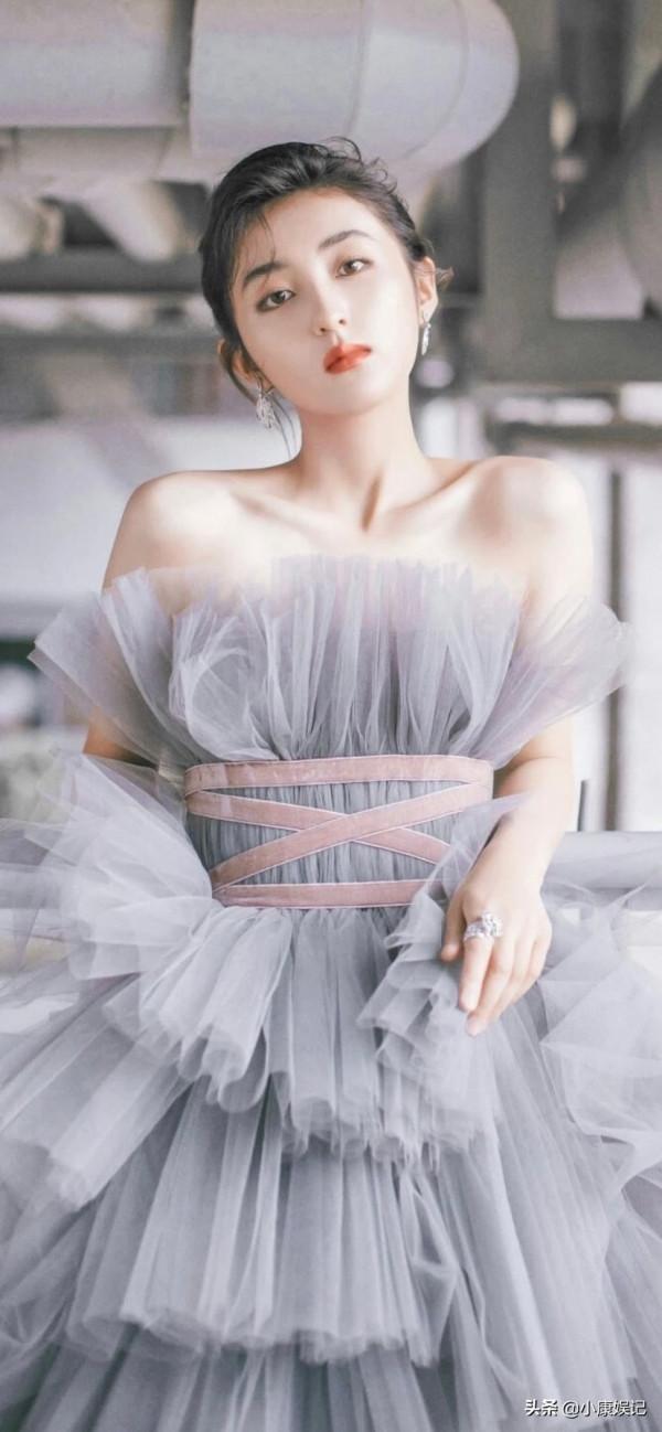 張子楓妹妹!零零後最佳女演員 張子楓妹妹!零零後最佳女演員