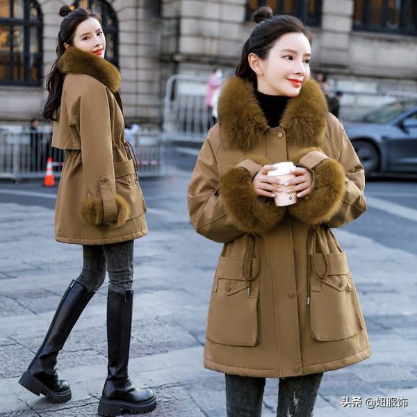 冬日“大毛領派克服棉衣”穿搭,端莊優雅又時髦,穿上洋氣極了 冬日“大毛領派克服棉衣”穿搭,端莊優雅又時髦,穿上洋氣極了