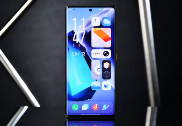 直降1800，為IQOO9Pro讓路，Vivo高階雙芯旗艦開始清倉