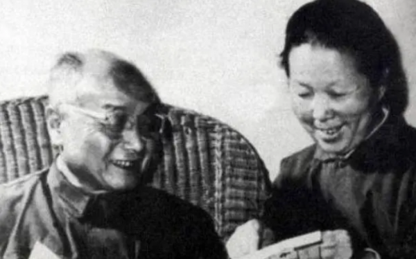 1931年,連長張行忠負傷住院,看護士臉熟,詢問得知,是自己妻子 1931年,連長張行忠負傷住院,看護士臉熟,詢問得知,是自己妻子