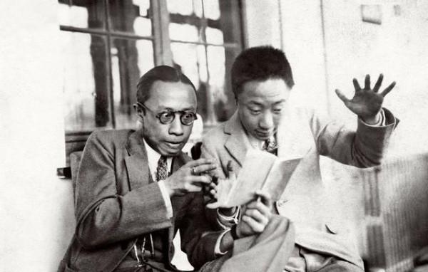 溥儀臨終時一直不願嚥氣，直到二弟來到床邊，他才慢慢閉上雙眼