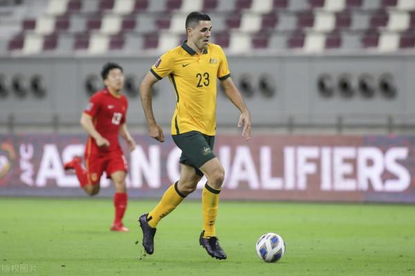 “一起看寂寞”？國足必須破釜沉舟，不換思路就換人