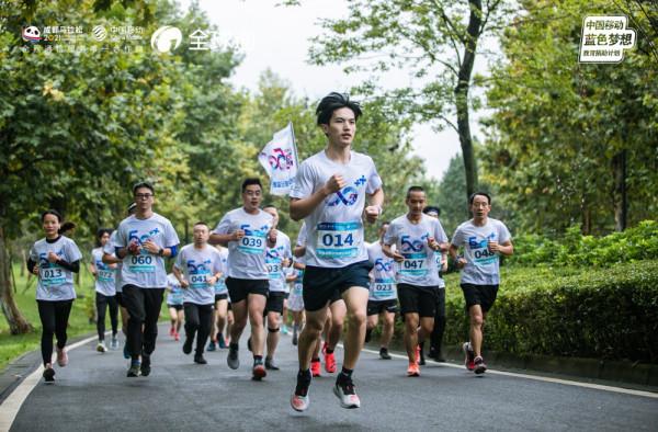 尋找民間體育達人 | 如何用跑步帶來美麗和健康，俊男靚女跑者這樣說