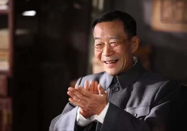 李雪健的兒子李亙：我的滄桑母親，我的癌症父親，我帶淚的親情