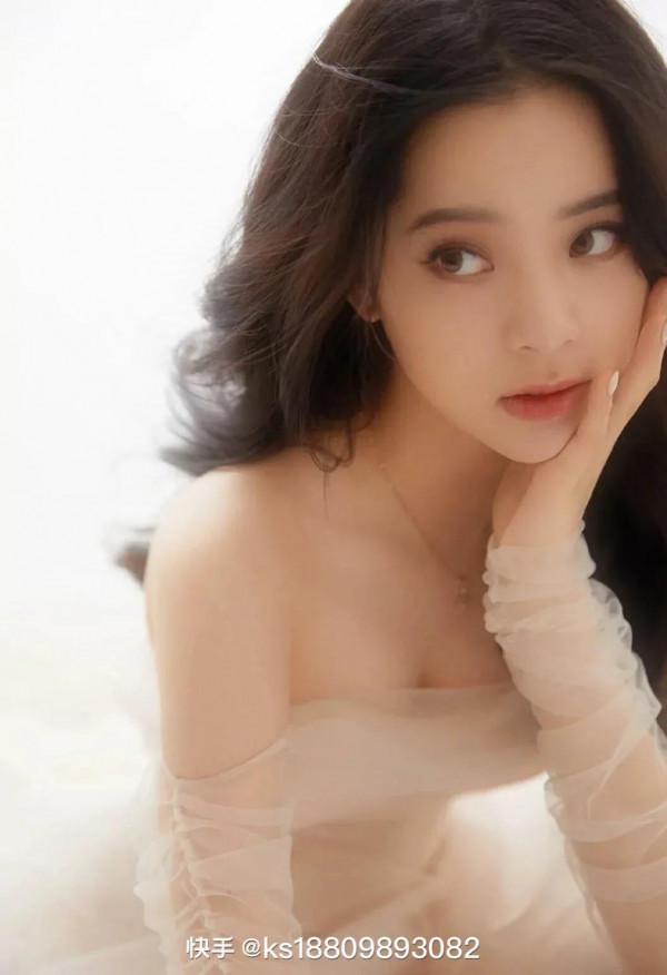 女星集圖：娜娜