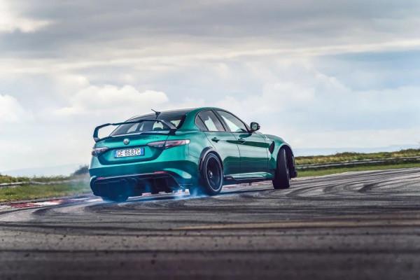 比四葉草更強，高唱懷舊之歌的阿爾法·羅密歐Giulia GTAm | CAR REVIEWS