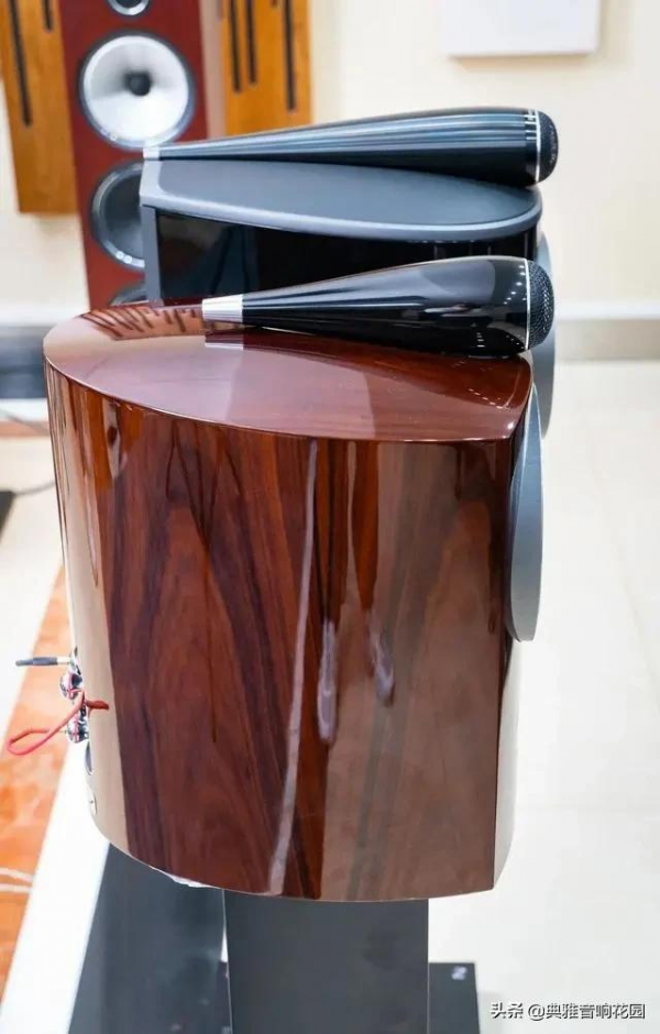 客觀比較 和 主觀感受 | Bowers &amp; Wilkins（寶華韋健）805 D4 和 805 D3