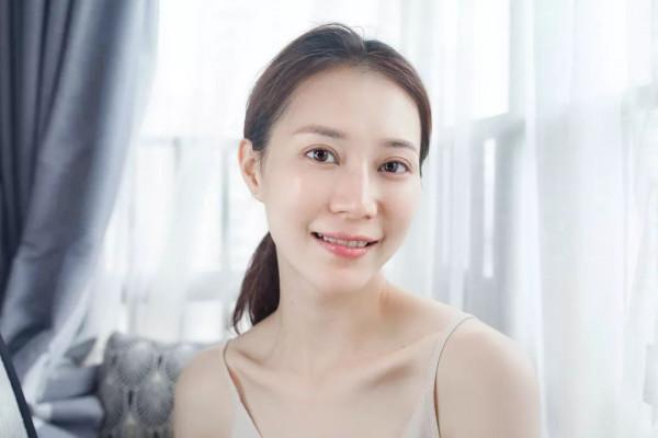 建議中年女人,睡覺前3個護膚步驟不能少,久了有利於延緩衰老 建議中年女人,睡覺前3個護膚步驟不能少,久了有利於延緩衰老