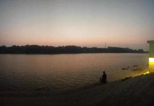 怎樣拯救一個痴迷釣魚玩鳥的人？