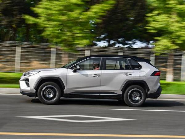 導購丨廣汽豐田威蘭達，兩驅、四驅、混動12款在售車型怎麼選？