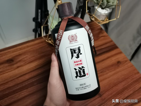 2021年中國最好喝的5款地方白酒，都是地方特色，有你的家鄉嗎？