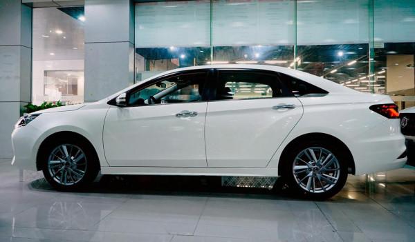 內外都更有型 價格不貴配置偏低 啟辰D60 PLUS實拍簡評