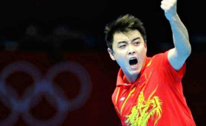 “乒乓冠軍”王皓：30歲娶美妻，32歲面臨婚姻危機，他如何化解？