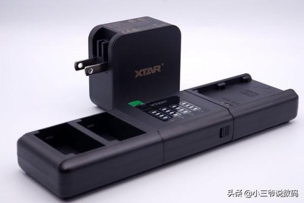 XTAR SN4相機充電器:模組化設計,以一頂四快速充電 XTAR SN4相機充電器:模組化設計,以一頂四快速充電