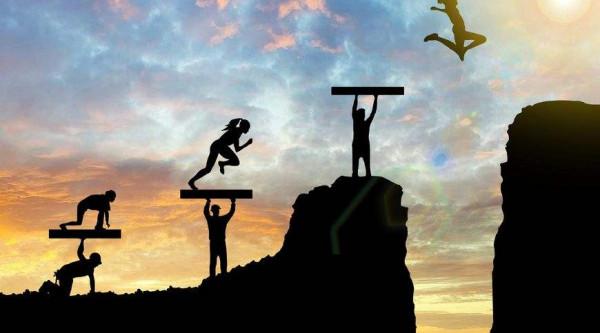 研究了200位富翁之後，發現了他們的共同點……