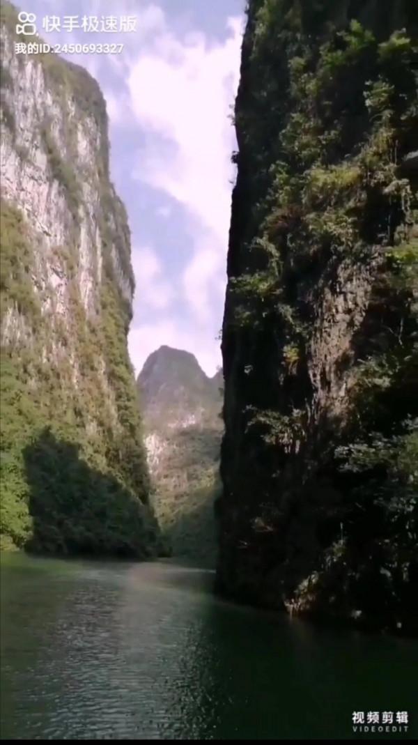 奇妙的河池小三峽，有桂林山水之秀美，又有三峽之雄偉，太美了