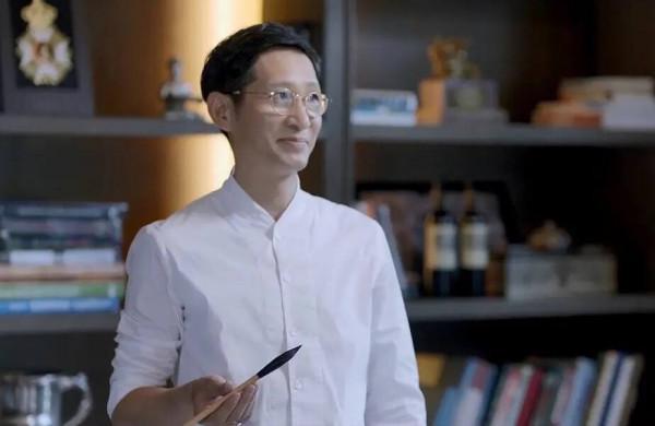 戴個眼鏡就想裝斯文敗類?這10位演員,展現的才是真“衣冠禽獸” 戴個眼鏡就想裝斯文敗類?這10位演員,展現的才是真“衣冠禽獸”